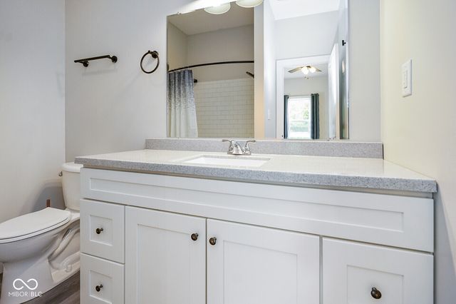 102 E 5th Street, Carthage, IN 46115