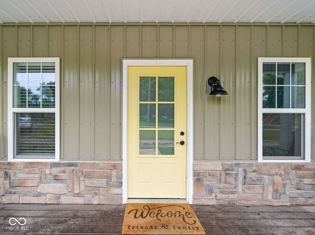 102 E 5th Street, Carthage, IN 46115