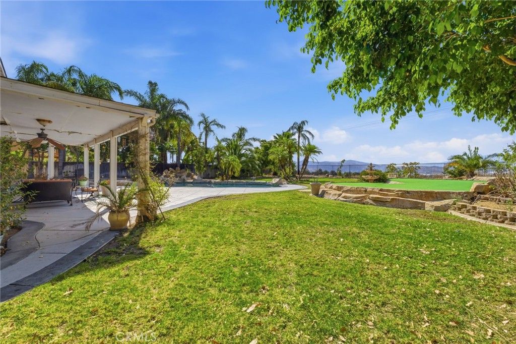 Image 10 of property listing at 1184 Tesoro, Corona, CA 92879