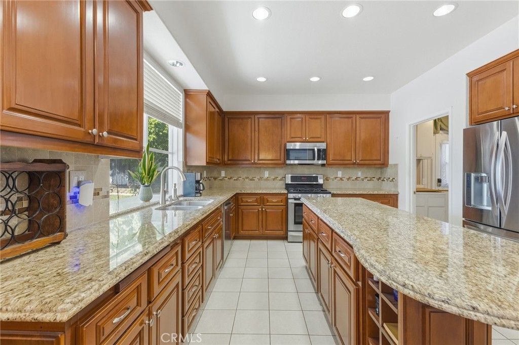 Image 12 of property listing at 1184 Tesoro, Corona, CA 92879