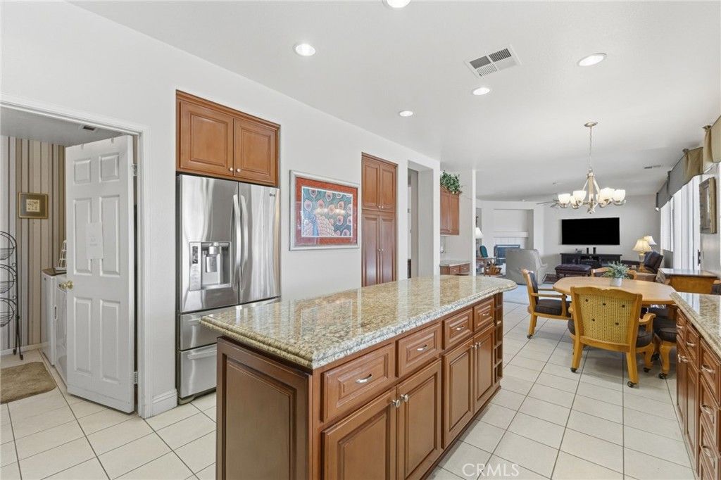 Image 14 of property listing at 1184 Tesoro, Corona, CA 92879