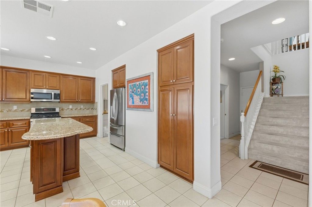 Image 15 of property listing at 1184 Tesoro, Corona, CA 92879