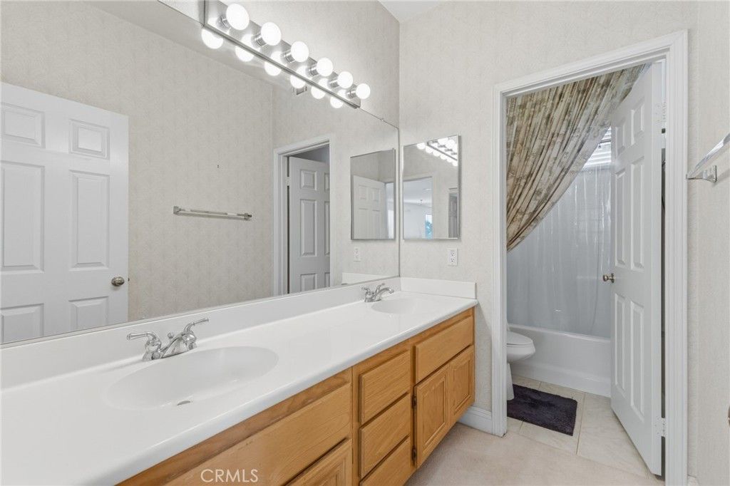 Image 20 of property listing at 1184 Tesoro, Corona, CA 92879