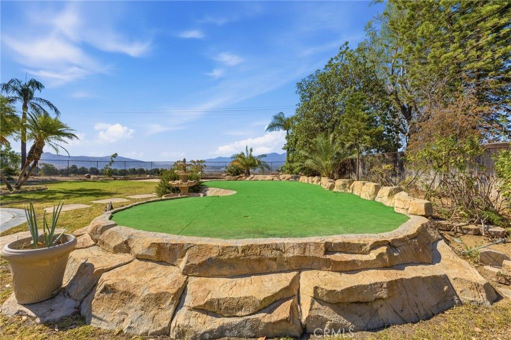 Image 8 of property listing at 1184 Tesoro, Corona, CA 92879