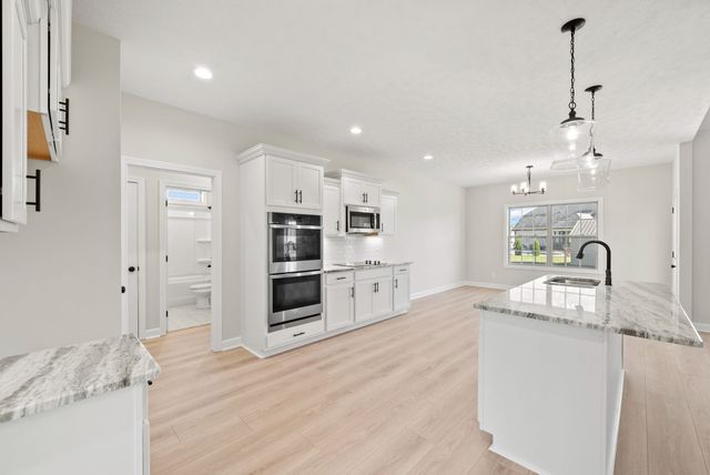 571 Fieldview Way, Clarksville, TN 37043