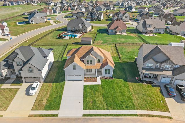 571 Fieldview Way, Clarksville, TN 37043