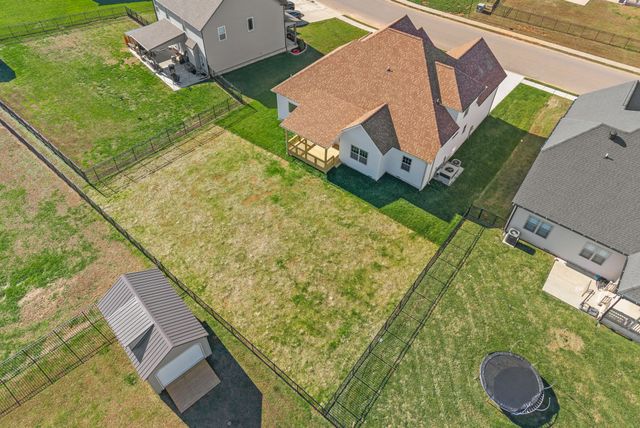 571 Fieldview Way, Clarksville, TN 37043