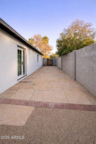 1624 N 11TH Avenue, Phoenix, AZ 85007