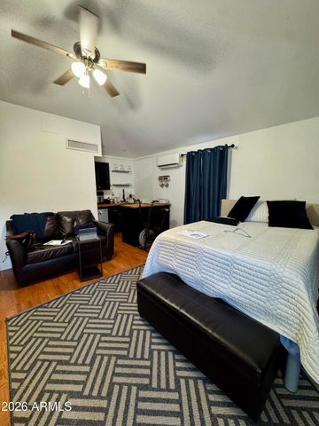 1624 N 11TH Avenue, Phoenix, AZ 85007