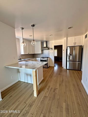 1624 N 11TH Avenue, Phoenix, AZ 85007