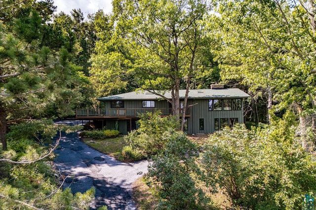 2207 Heather Avenue, Duluth, MN 55803
