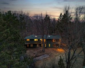 2207 Heather Avenue, Duluth, MN 55803