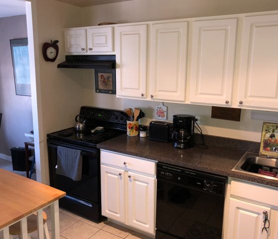 655 W IRVING PARK Road 510, Chicago, IL 60613