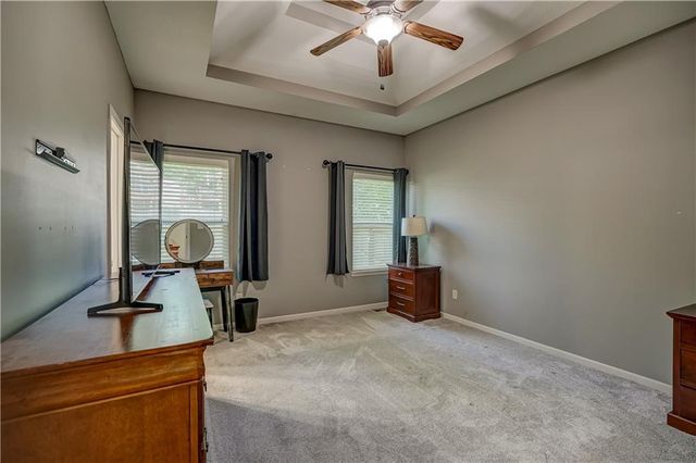 19312 E 8th St Court S, Independence, MO 64056