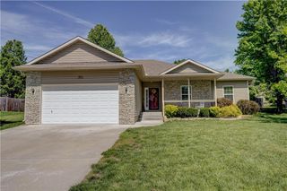 19312 E 8th St Court S, Independence, MO 64056