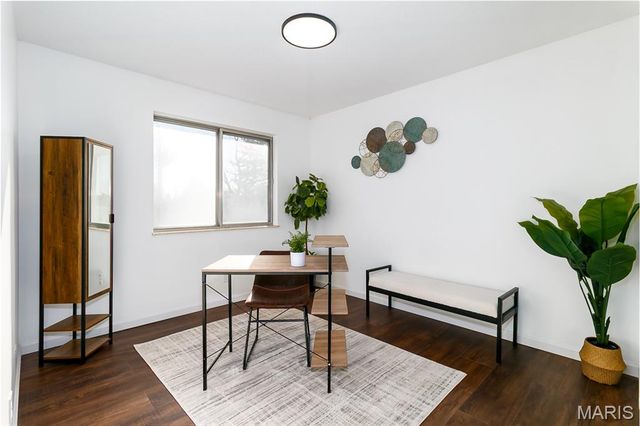 3194 Carefree Lane, Florissant, MO 63033