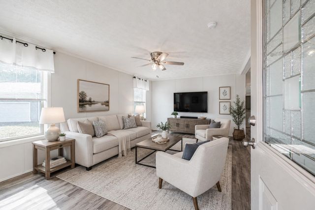 67 Diamondback Drive, Rochester, NH 03868