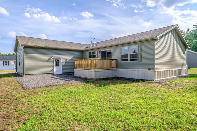 67 Diamondback Drive, Rochester, NH 03868
