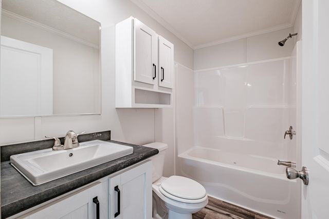 67 Diamondback Drive, Rochester, NH 03868
