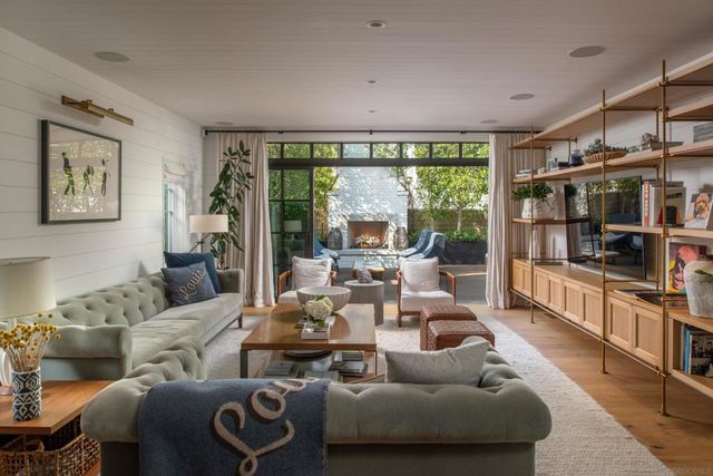 527 Ocean Blvd, Coronado, CA 92118