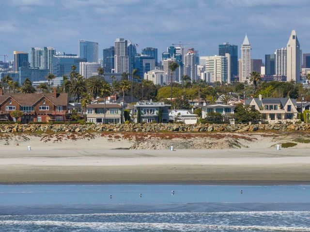 527 Ocean Blvd, Coronado, CA 92118