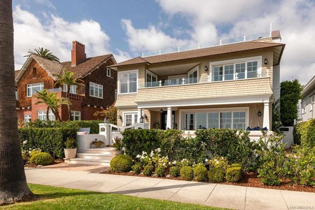 527 Ocean Blvd, Coronado, CA 92118