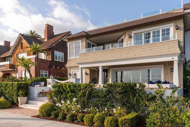 527 Ocean Blvd, Coronado, CA 92118