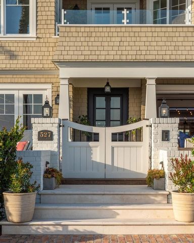 527 Ocean Blvd, Coronado, CA 92118