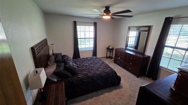 338 Travis Road, Decatur, TX 76234
