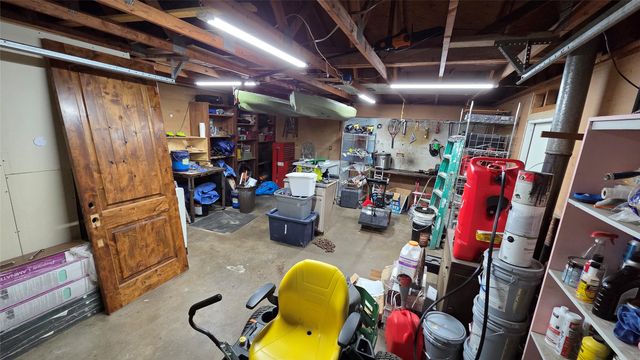 338 Travis Road, Decatur, TX 76234