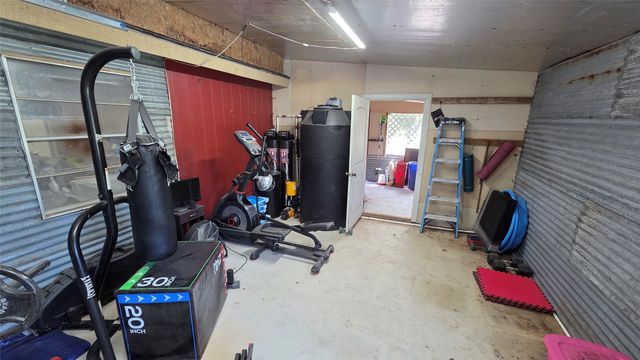 338 Travis Road, Decatur, TX 76234