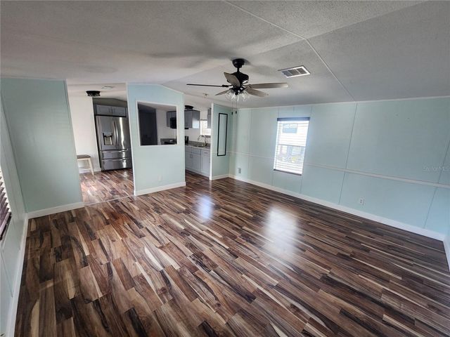 1333 WILKINSON DRIVE, Plant City, FL 33566