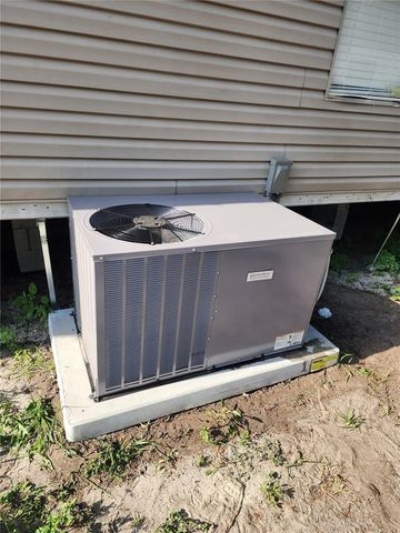 1333 WILKINSON DRIVE, Plant City, FL 33566