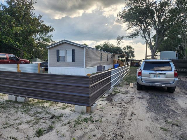 1333 WILKINSON DRIVE, Plant City, FL 33566