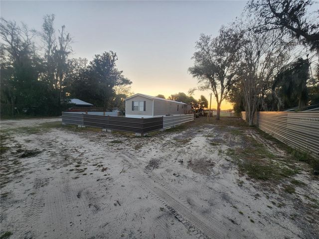 1333 WILKINSON DRIVE, Plant City, FL 33566