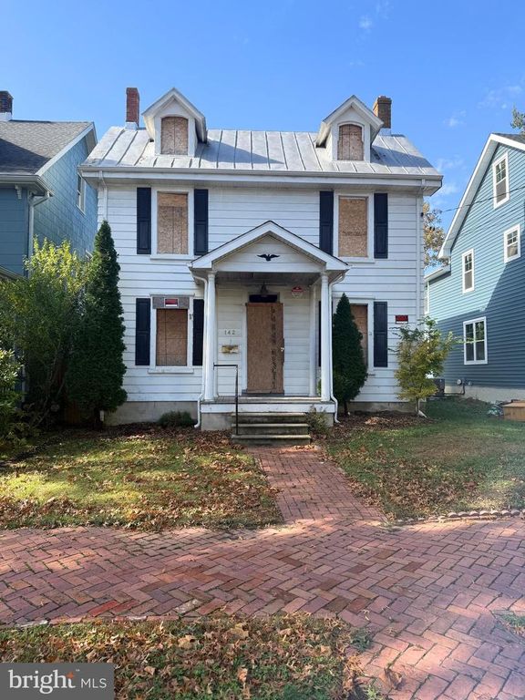 142 CHERRY ST, Mount Holly, NJ 08060