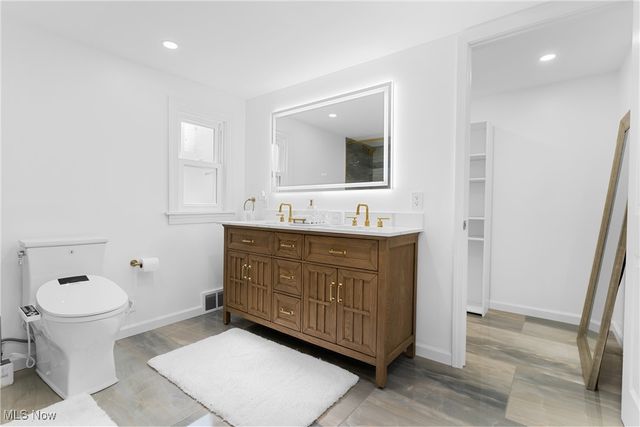 109 Avalon Avenue, Bedford, OH 44146