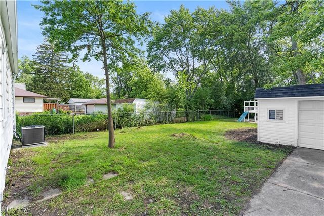 109 Avalon Avenue, Bedford, OH 44146