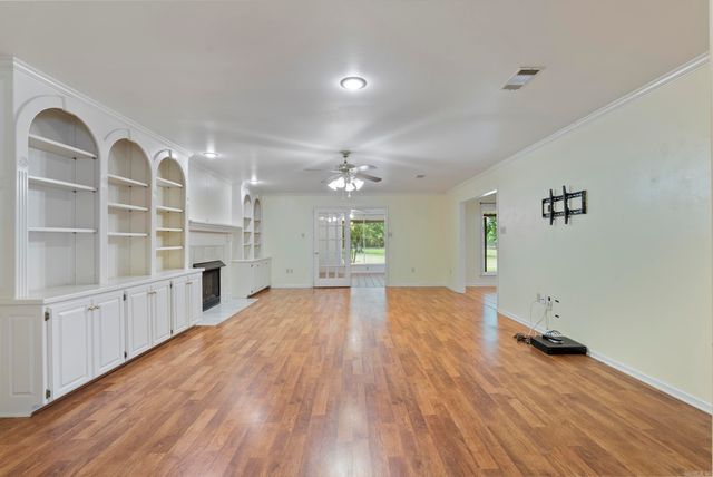 157 S Broadview, Greenbrier, AR 72058