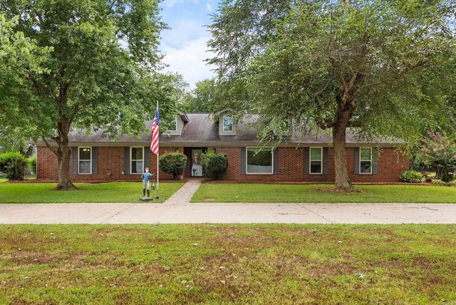 157 S Broadview, Greenbrier, AR 72058