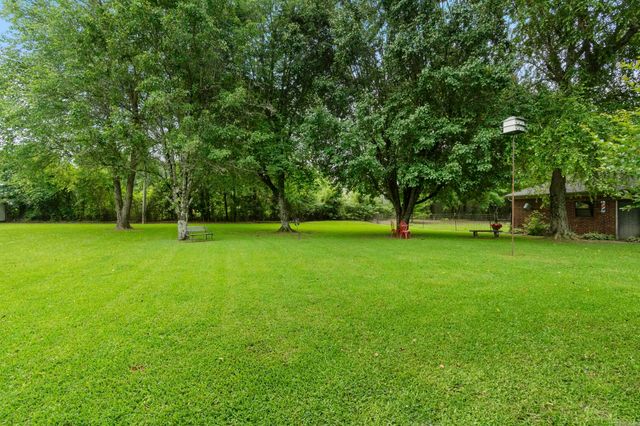 157 S Broadview, Greenbrier, AR 72058