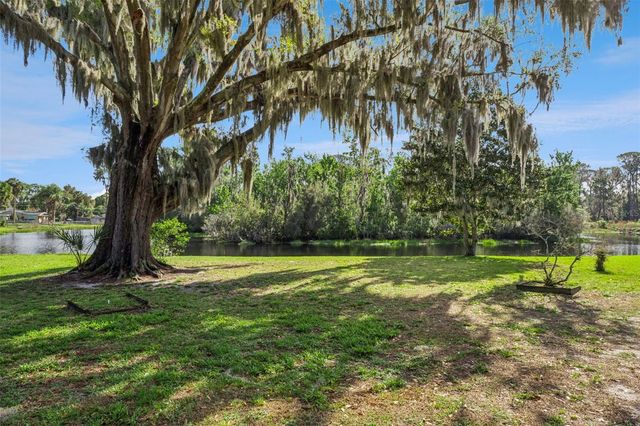 709 LAKESHORE DRIVE, Eustis, FL 32726