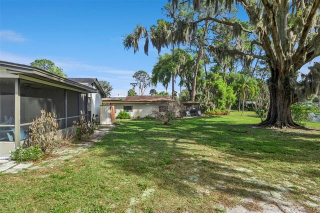 709 LAKESHORE DRIVE, Eustis, FL 32726