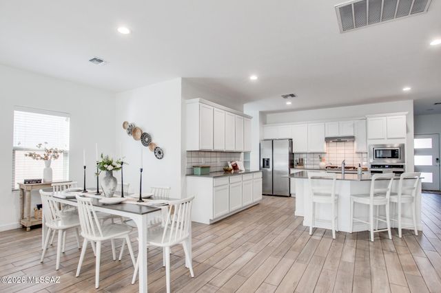 12746 E Giada Drive, Vail, AZ 85641