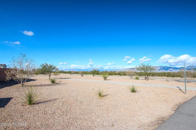 12746 E Giada Drive, Vail, AZ 85641