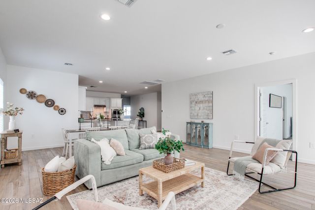 12746 E Giada Drive, Vail, AZ 85641