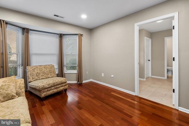 6 KANON CT, Newtown, PA 18940