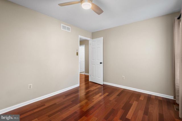 6 KANON CT, Newtown, PA 18940