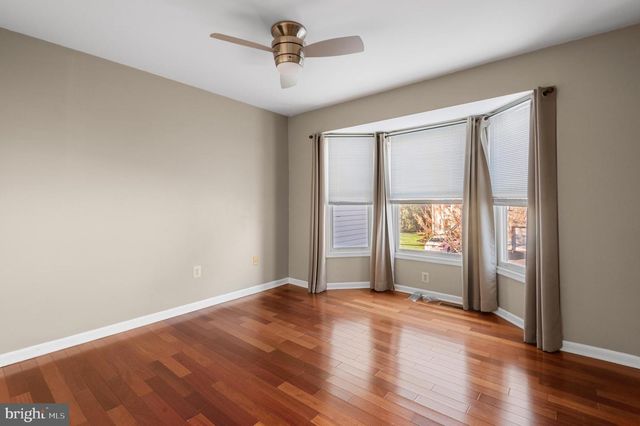 6 KANON CT, Newtown, PA 18940