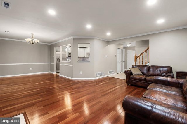 6 KANON CT, Newtown, PA 18940